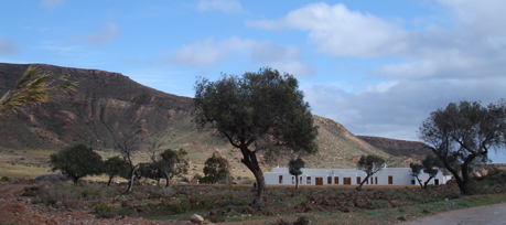 patios-intero Hotel los Patios en su entorno . Cabo de Gata .